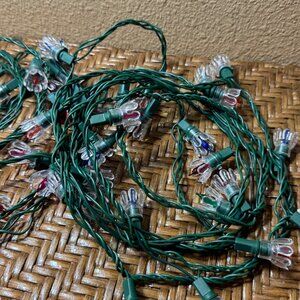 Vintage Holiday String Lights 50 Bulbs Green Wire Clear Reflectors